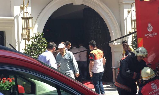 Sultanahmet'te otelde yangın