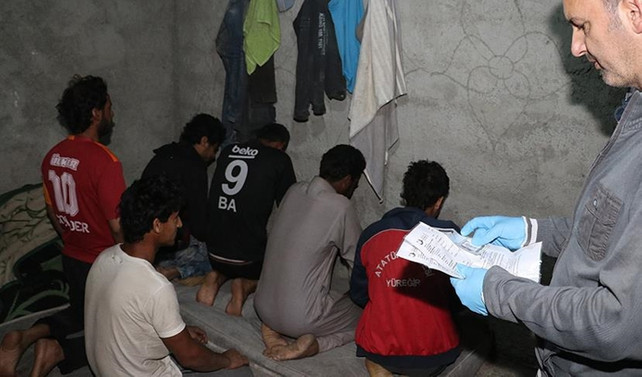 Adana'da DEAŞ operasyonu: 10 gözaltı