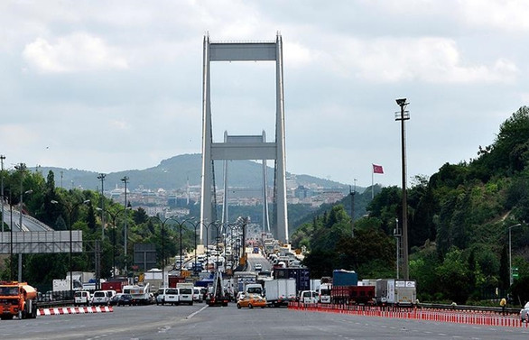 Köprü ve otoyollar saniyede 55 lira kazandırdı