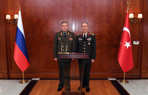 Genelkurmay Başkanı Akar, Rus mevkidaşıyla görüştü