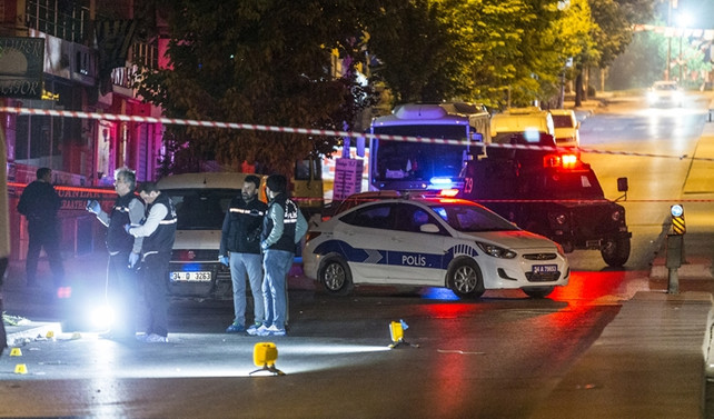Sultangazi’de polise silahlı saldırı: 1 yaralı