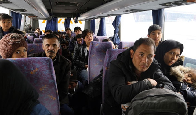 Erzurum'daki Afganistanlılar ülkelerine geri gönderiliyor