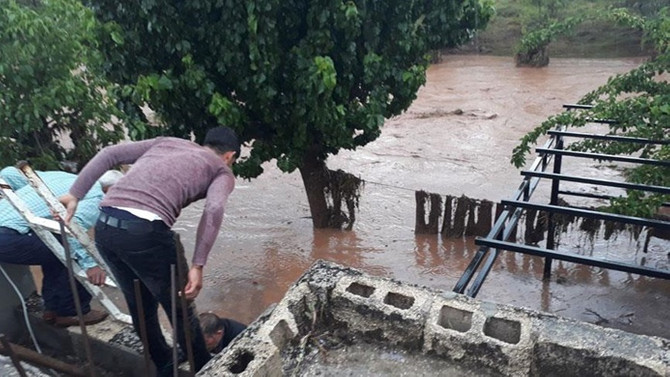 Kilis'te sağanak sele neden oldu