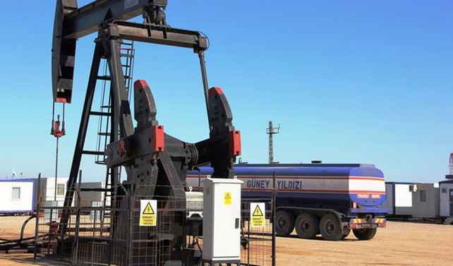 Güney Yıldızı, iki ilde petrol aramak için başvurdu