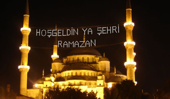 Mide kadar ihtiras da oruç tutar