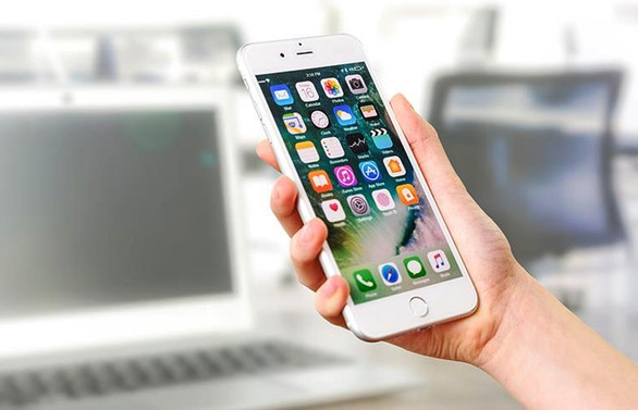 Tüketici teknolojisi pazarına akıllı telefon dopingi
