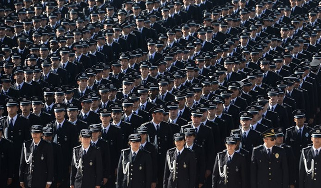 Emniyete taze kan: 25 bin 500 kişi alınacak