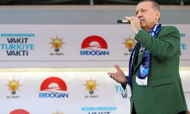 Erdoğan: Paranızı gidin TL'ye yatırın