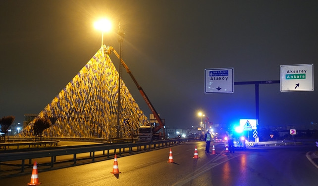 İstanbul'da bazı yollar trafiğe kapatıldı