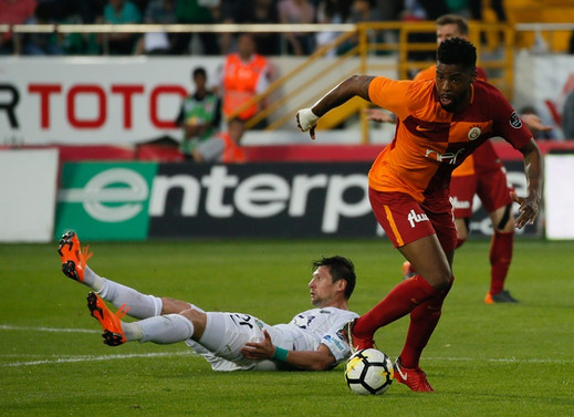 Galatasaray'dan altın değerinde 3 puan