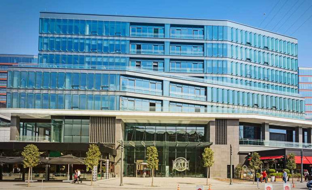 39 yıllık 'Kale'sini Vadiistanbul'a taşıdı