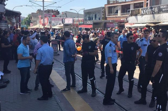 Bursa'da iş yerinde silahlı kavga: 1 ölü, 2 yaralı