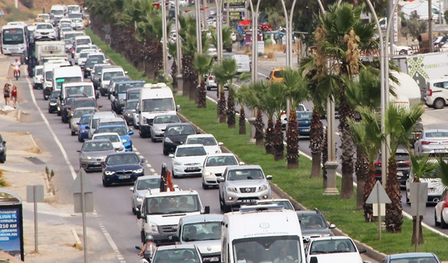 Bodrum'da adım atacak yer kalmadı