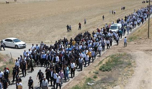 Suruçta öldürülen milletvekilinin ağabeyi defnedildi