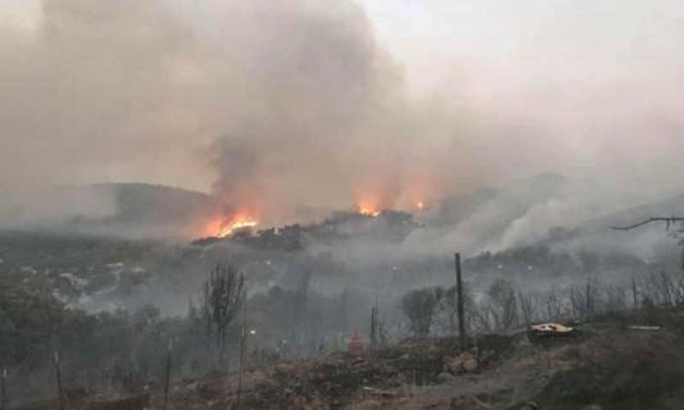 Kaliforniya'da yangın: Binlerce kişiye tahliye