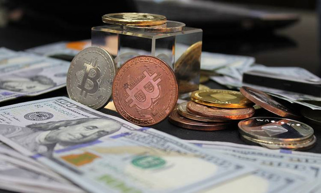 Bitcoin serbest piyasaya düştü!