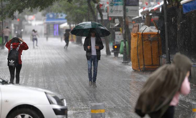Meteoroloji İstanbul için saat verdi