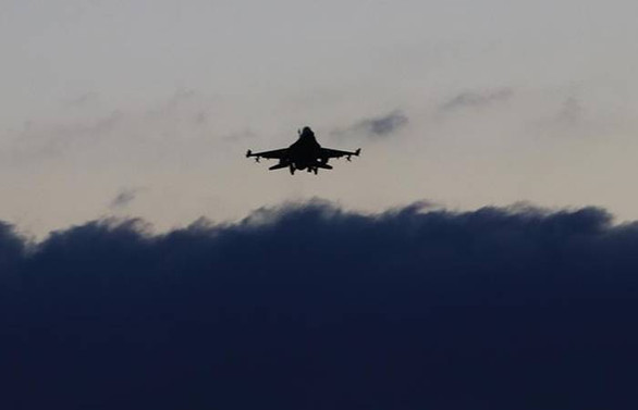 Irak'ın kuzeyine hava harekatı