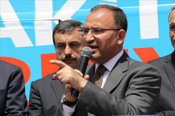 Bozdağ: Parlamenter sistem artık tarihe karıştı