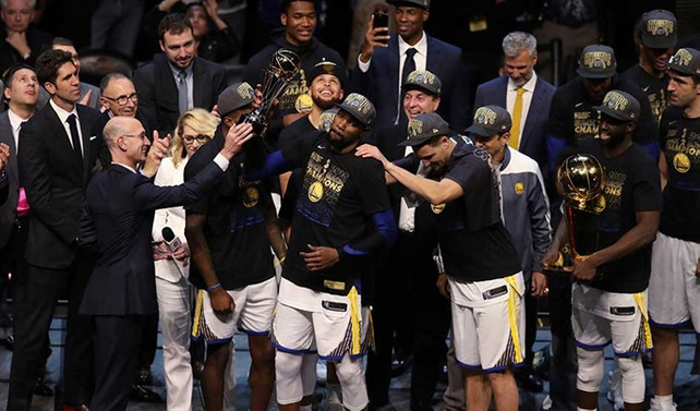 NBA'de şampiyon değişmedi