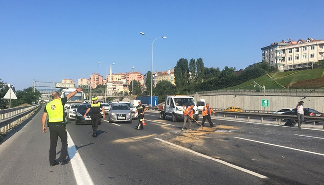 TEM Otoyolu'nda trafik kazası