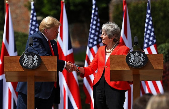 Trump'tan May'e Brexit tavsiyesi: AB'yi dava et