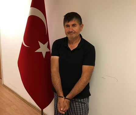 FETÖ'nün 'sosyal medya uzmanı' Türkiye'ye getirildi