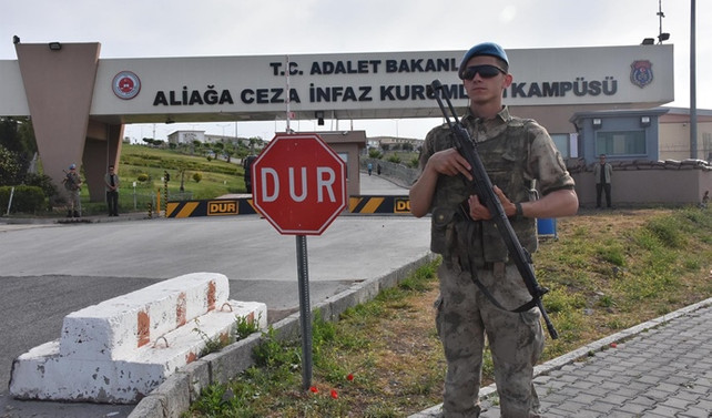 ABD'li rahip Brunson'a tahliye yok