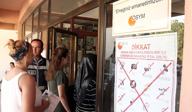 KPSS'nin ilk oturumu başladı