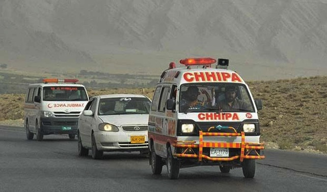 Pakistan'da seçim kana bulandı: 28 ölü