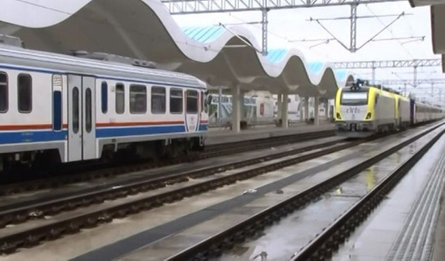 Kocaeli'de tren seferleri yeniden başladı