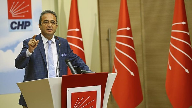Tezcan: Gündemimizde kurultay yok