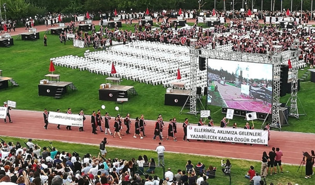 ODTÜ'deki mezuniyet törenine soruşturma: 3 gözaltı