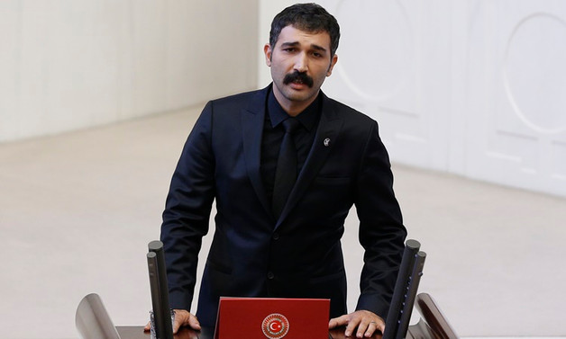 Barış Atay ant içme esnasında 'yuh'landı