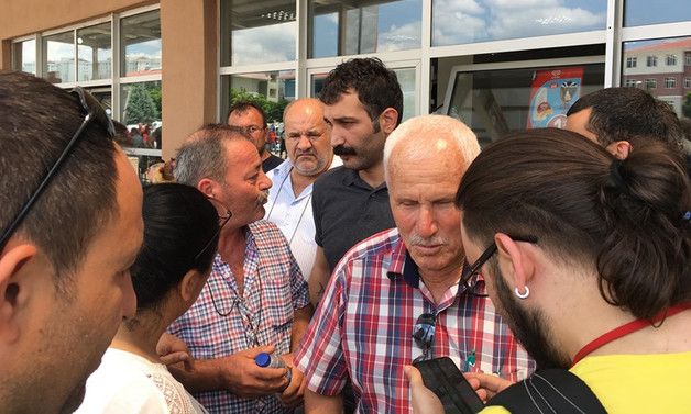 Yaralıları ziyaret etmek isteyen Barış Atay'a tepki
