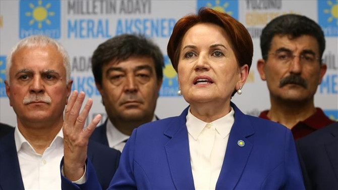 Akşener: Türkiye Cumhuriyeti hükümetinin yanındayız