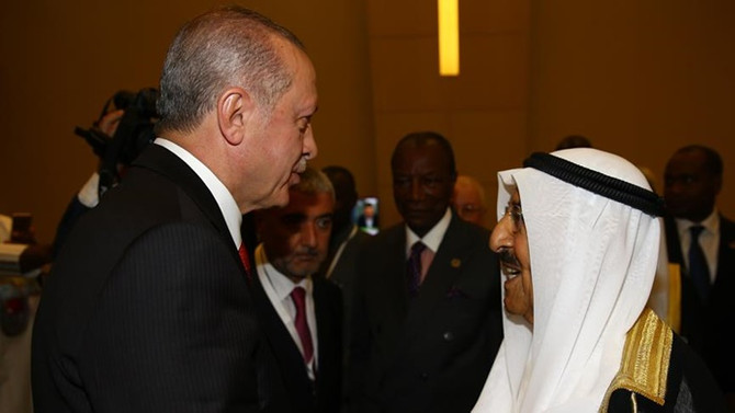 Cumhurbaşkanı Erdoğan, Kuveyt Emiri ile telefonda görüştü