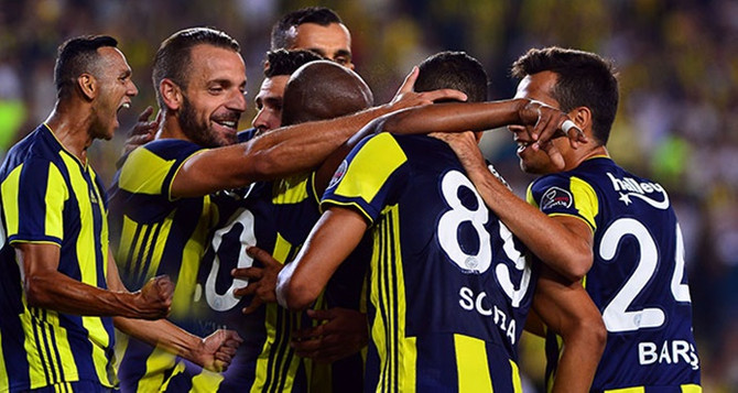 Fenerbahçe lige 3 puanla başladı