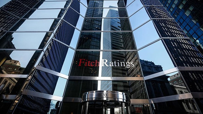 Fitch'ten Türkiye'ye döviz uyarısı