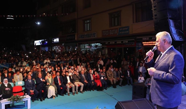 Yıldırım: Bu hükümete tehdit, bu millete gözdağı sökmez