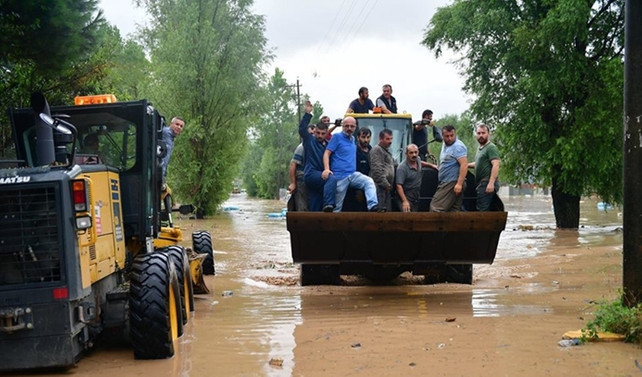 Selden etkilenen çiftçinin borçları ertelenecek