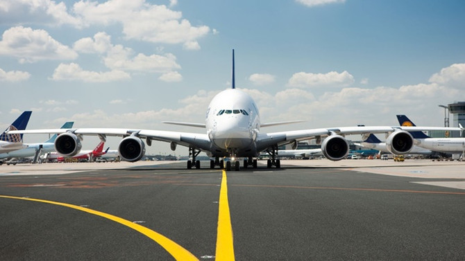 Frankfurt Havaalanı'nda iniş ve kalkışlar iptal edildi