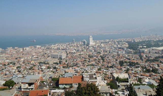 İzmir'deki kötü kokunun nedeni bulunamadı