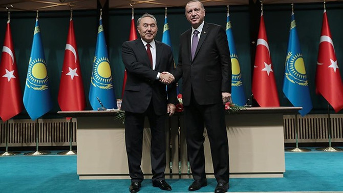 Kazakistan'la 5 anlaşma imzalandı