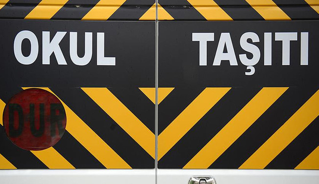 Korsan okul servislerine plakalı önlem