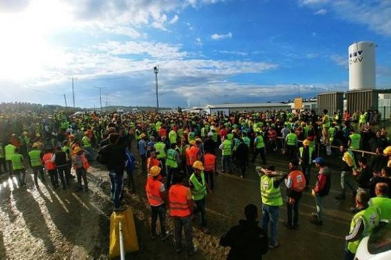 İstanbul Valisi'nden 3. Havalimanı'ndaki olaylarla ilgili açıklama