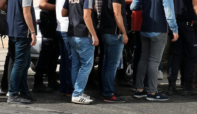 MİT'te FETÖ operasyonu: 14 astsubay gözaltında