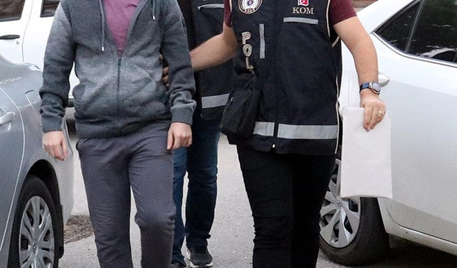 Adana merkezli 6 ilde FETÖ operasyonu