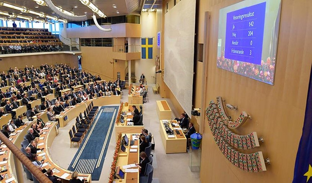 İsveç'te azınlık hükümeti güvenoyu alamadı