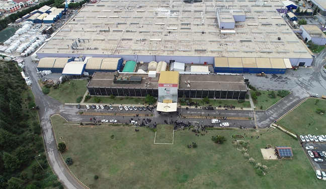 Tuzla'da akü fabrikasında yangın